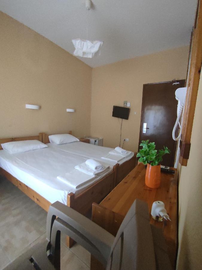 Vosporos Hotel Komotini Exterior foto