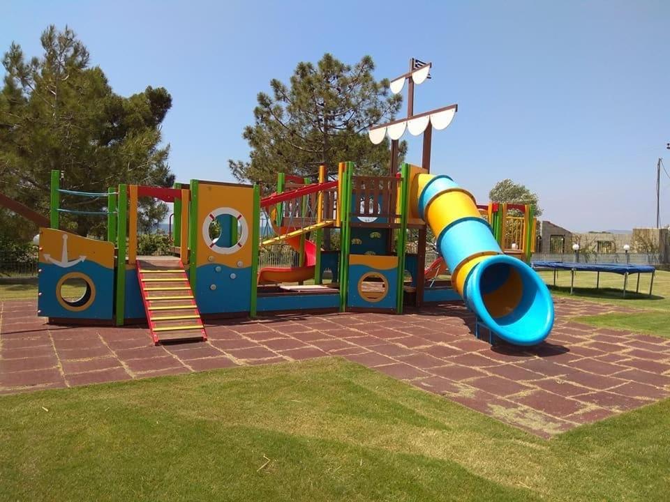 Vosporos Hotel Komotini Exterior foto