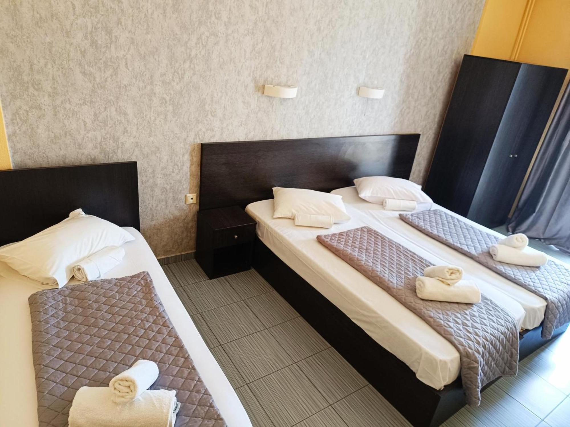 Vosporos Hotel Komotini Exterior foto